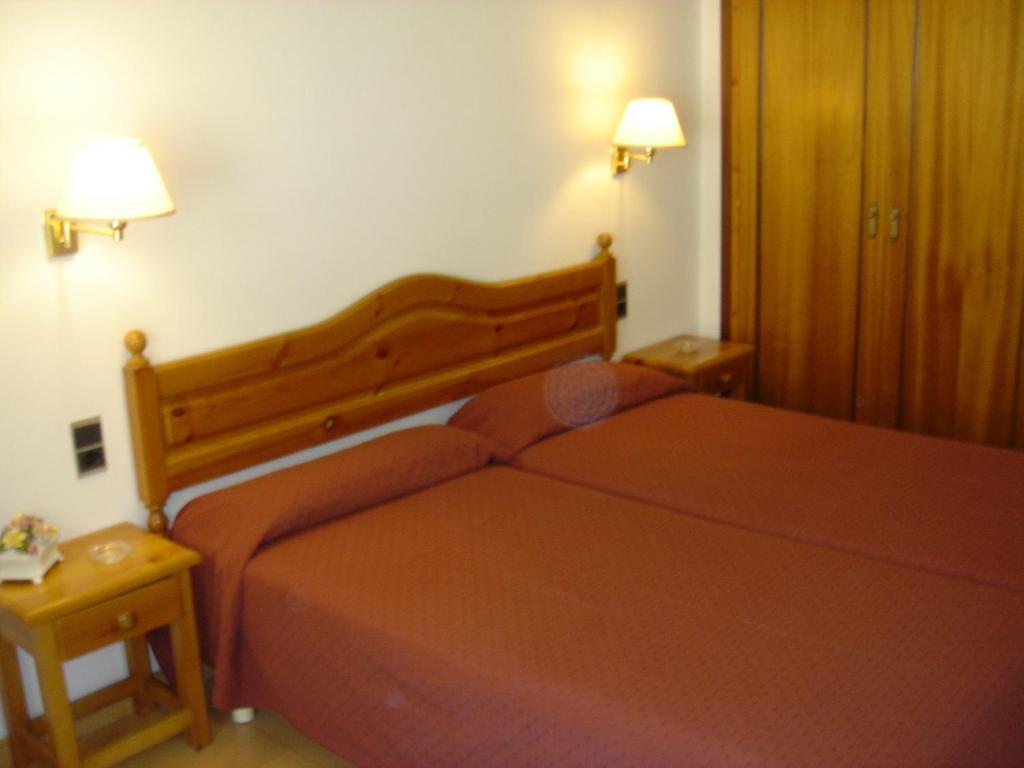 Apartaments L'Orri Енкамп Стая снимка