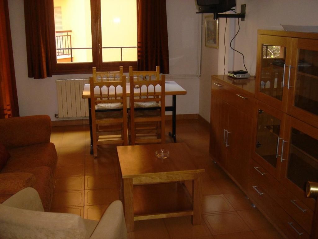 Apartaments L'Orri Енкамп Екстериор снимка